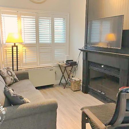 Blue Mountain, Collingwood - Loft Condo, Sleeps 4 Blue Mountains Exterior photo